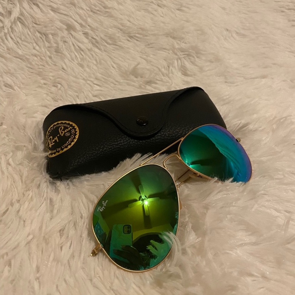 Ray-Ban Aviator Mirror Rb3025 Sunglasses View 5